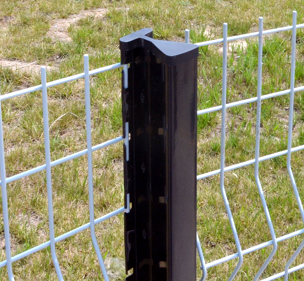helical soil anchors
