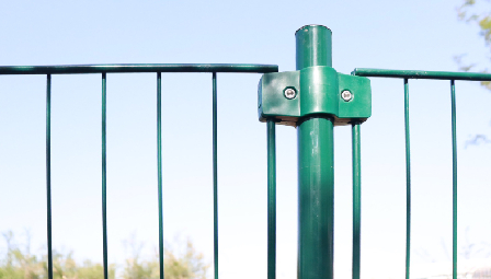automatic chain gate